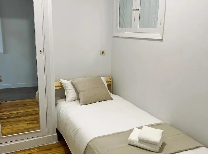 Atico Con Dos Terrazas E Increibles Vistas En Pleno Centro De Apartment